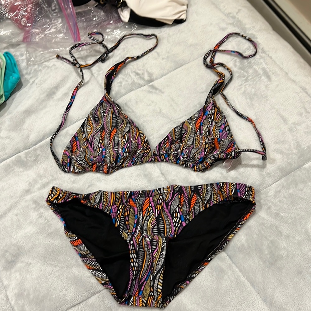 XHILARATION by Target| embroidered beading trial bikini. Small bottom large top